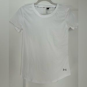 UNDER ARMOUR WHITE SHIRT